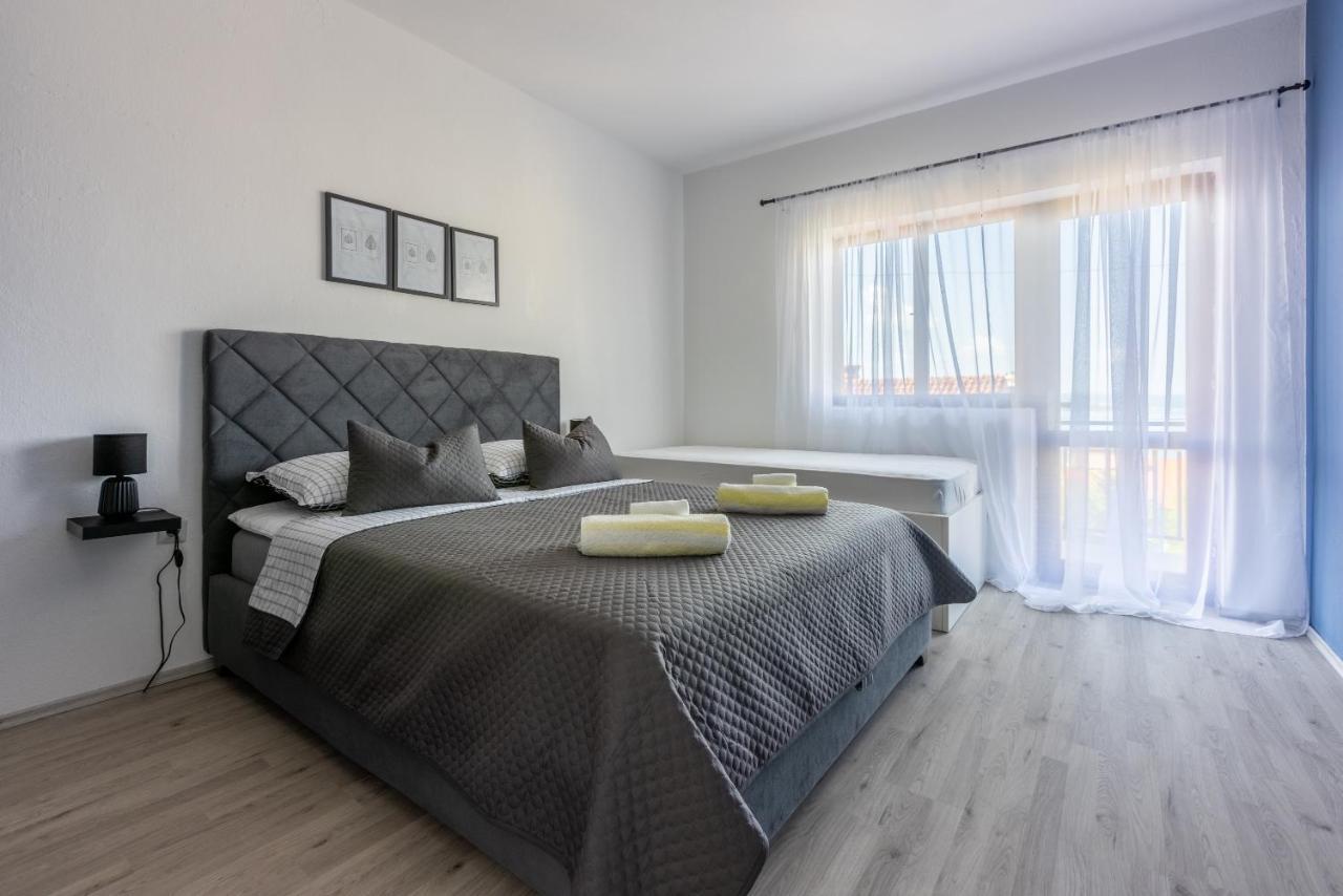Apartman Dora ツリクヴェニツァ エクステリア 写真